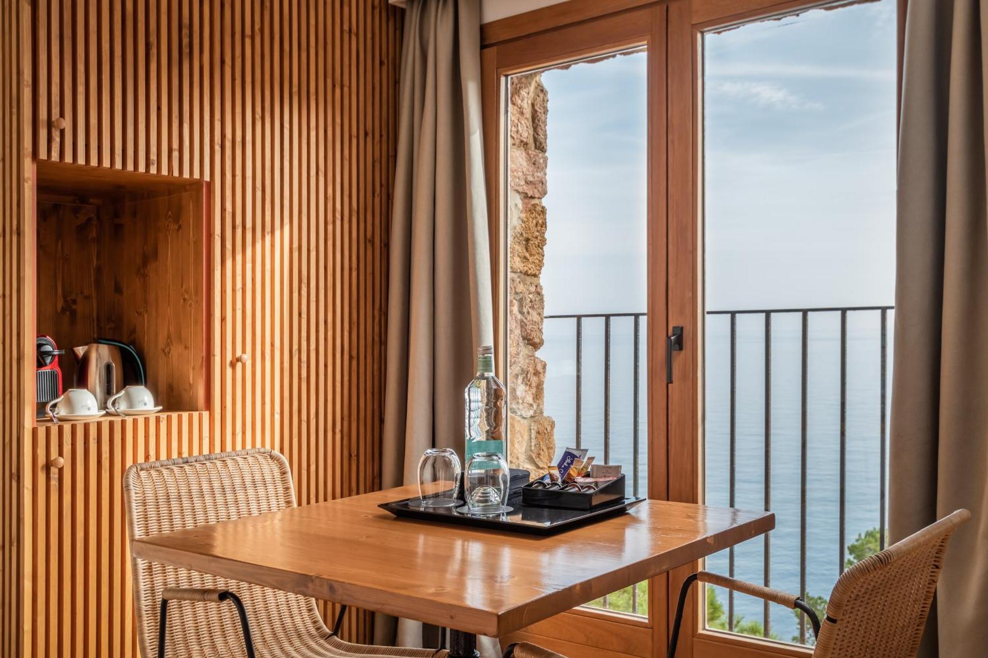 Bypillow Cap Sa Sal (Adults Only) Begur Bagian luar foto